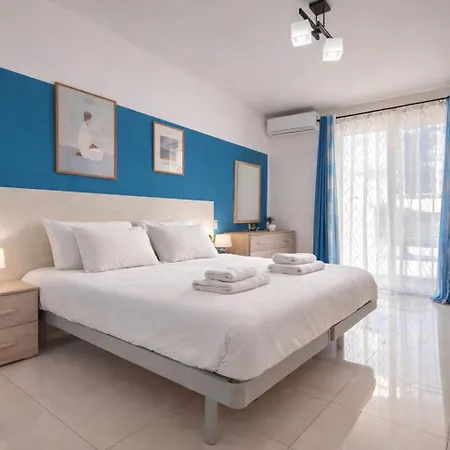 Seaview Two-bedroom Near The With Wifi St. Paul's Bay