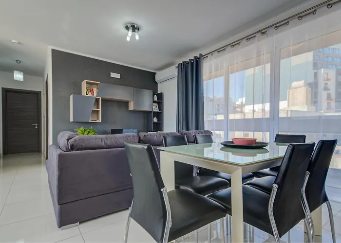 Seaview Two-bedroom Near The With Wifi * St. Paul's Bay