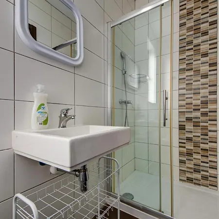 アパート Seaview Two-bedroom Near The With Wifi *