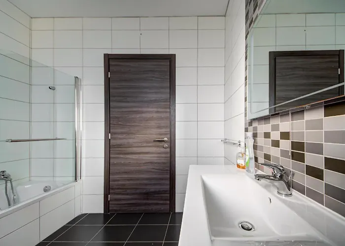 아파트 Seaview Two-bedroom Near The With Wifi *